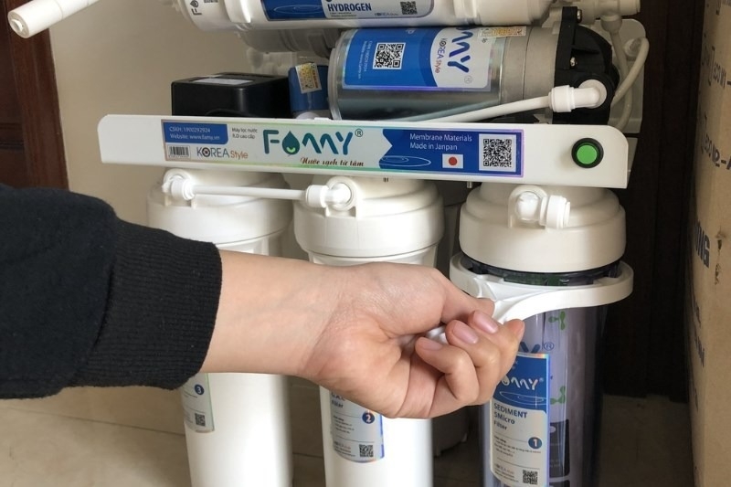 M&aacute;y lọc nước Karofi b&aacute;o lỗi Er 1 7