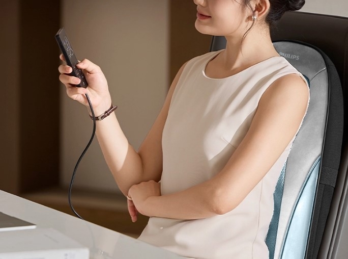 Máy massage đa năng Philips PPM8502 - hình 6