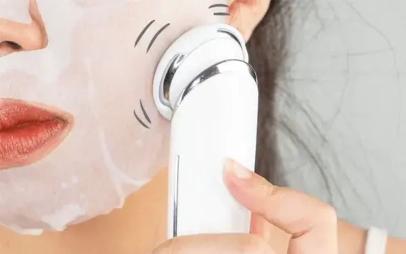 Máy massage ion đẩy tinh chất tăng cường hấp thu dưỡng chất