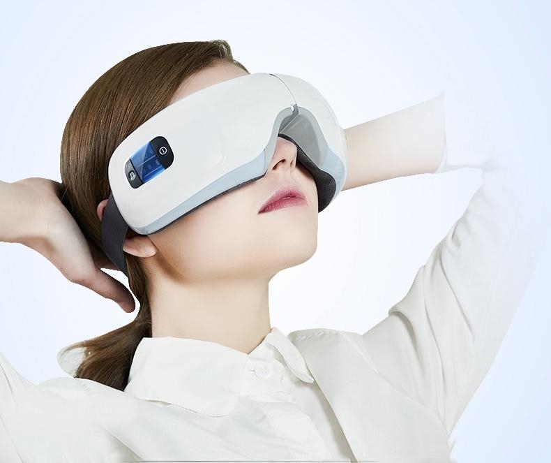 máy massage mắt của Nhật Bản 7