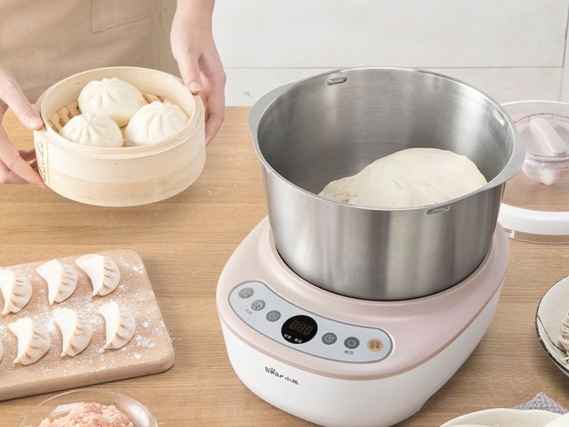 Máy nhồi bột Bear DM-B50V1