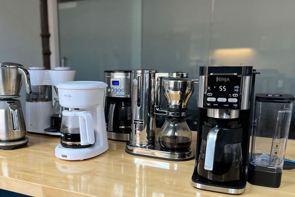 Khám phá máy pha cà phê giá rẻ nhất 2026 cho gia đình: Nhỏ gọn, dễ dùng, chi phí thấp