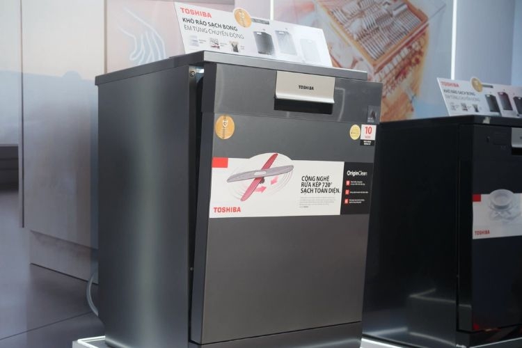 Máy rửa bát Toshiba báo lỗi E3 do những nguyên nhân nào? Có cách nào để khắc phục?