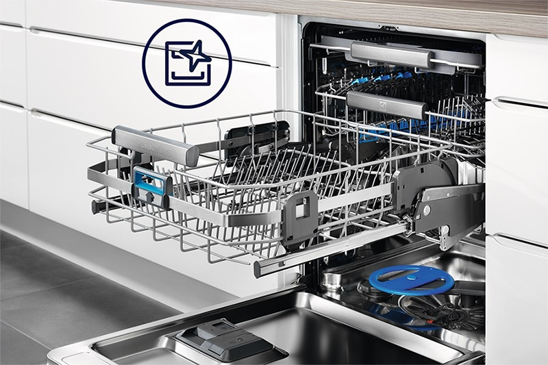Máy rửa bát độc lập 13 bộ Electrolux Ultimate Care 300 (ESA47200SW) (hình 6)