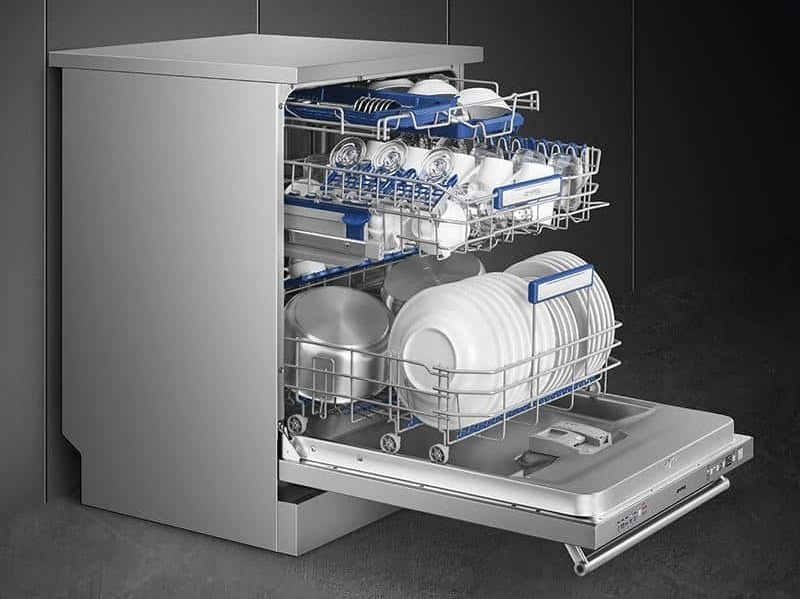 M&aacute;y rửa b&aacute;t Smeg 4