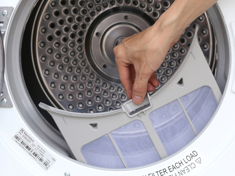 Máy sấy bị bẩn lưới lọc (hình 7)