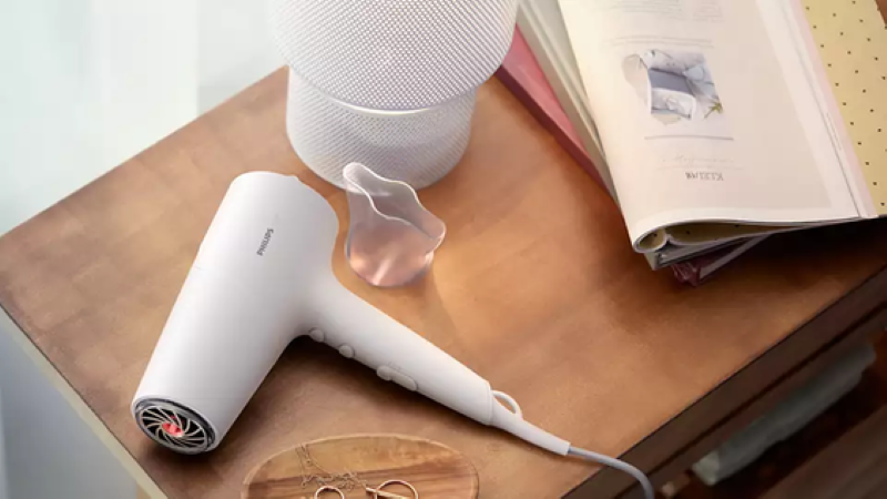 Máy sấy tóc cao cấp (ảnh 1)