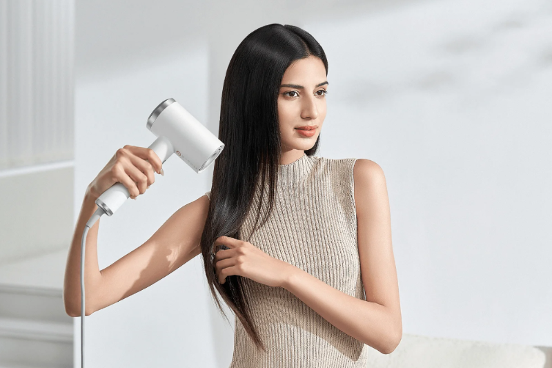 Máy sấy tóc Xiaomi High-Speed Ionic BHR9114EU (hình 2)