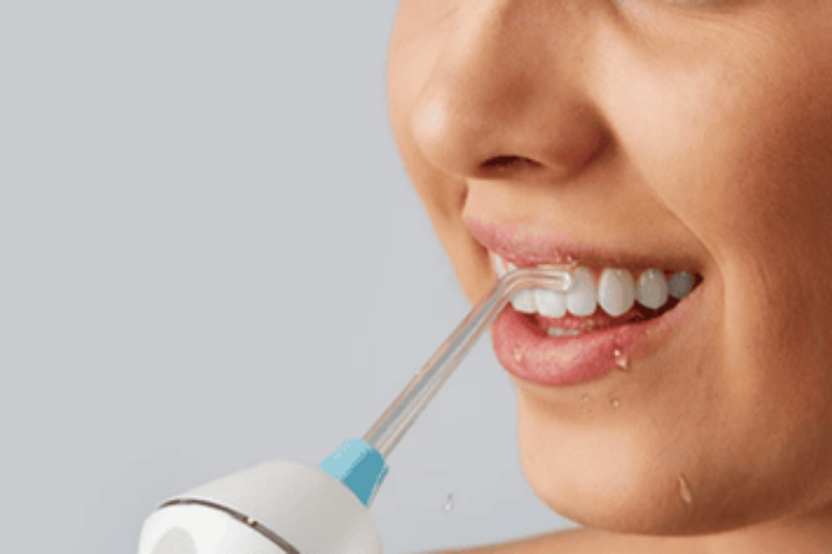 Máy tăm nước có dùng được cho trẻ em không 4