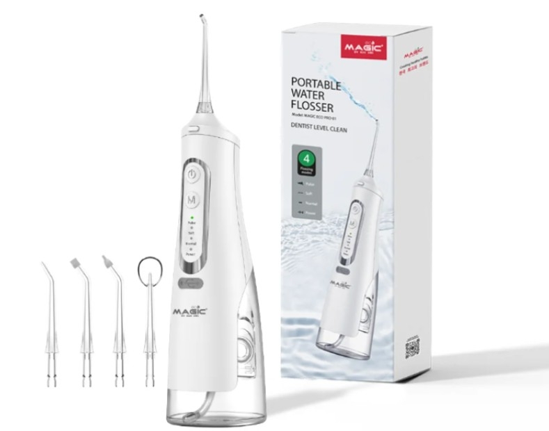 Magic Eco PRO-81 sở hữu bình nước 310 ml và nhiều đầu tăm chuyên dụng cho từng vị trí