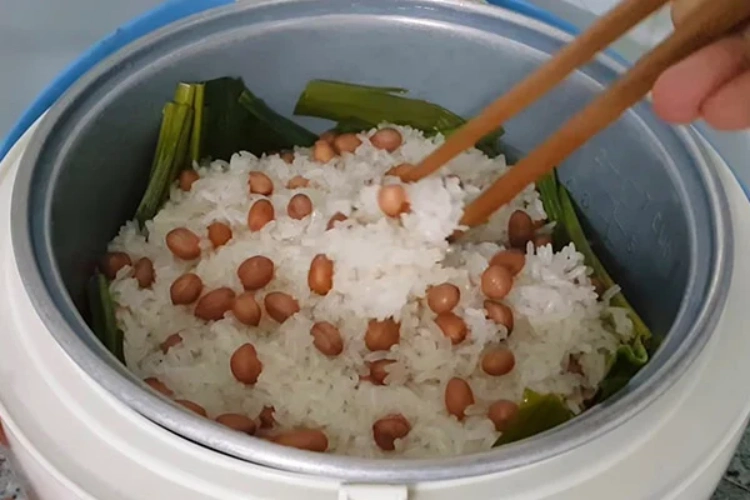 mẹo nấu xôi nhanh hơn ảnh 2