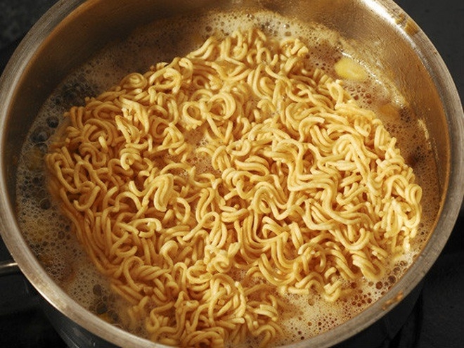 Mì gà tần hình 3