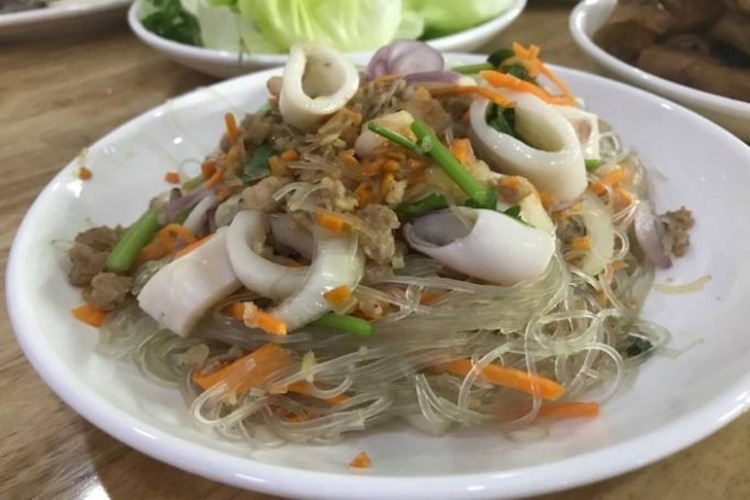 Cách làm miến trộn mực ngon đơn giản chuẩn vị ngay tại nhà, ai ăn cũng khen