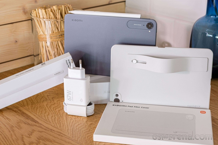 Mở hộp Xiaomi Pad Mini: Máy tính bảng nhỏ gọn nhưng mạnh mẽ