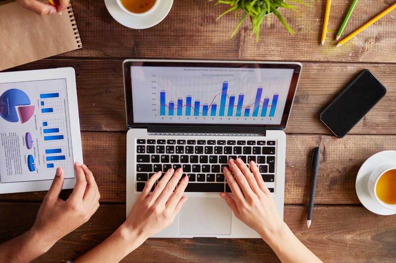 Moonlighting là gì? (hình 1)