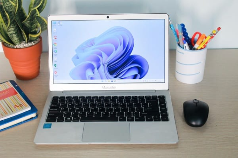 mua laptop Masstel ở đâu uy tín - hình 2