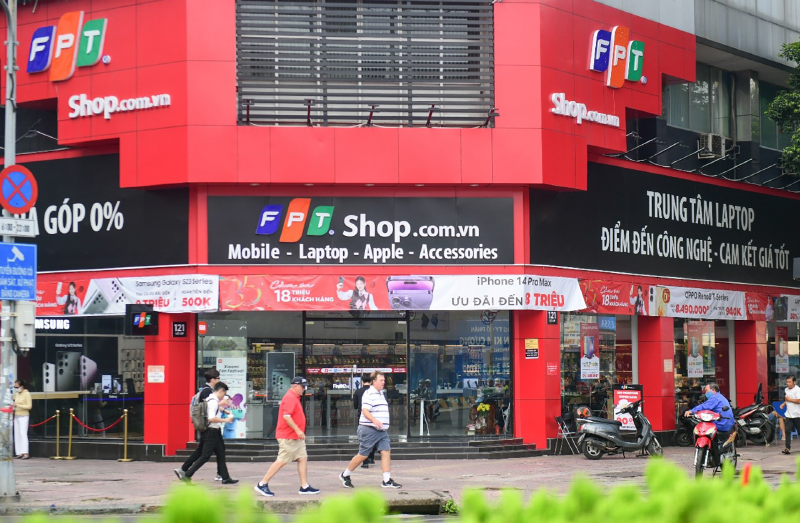 Mua máy chiếu Eroc ở đâu uy tín? - hình 5