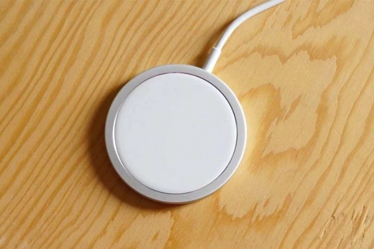mua sạc MagSafe ở đâu uy tín - hình 2