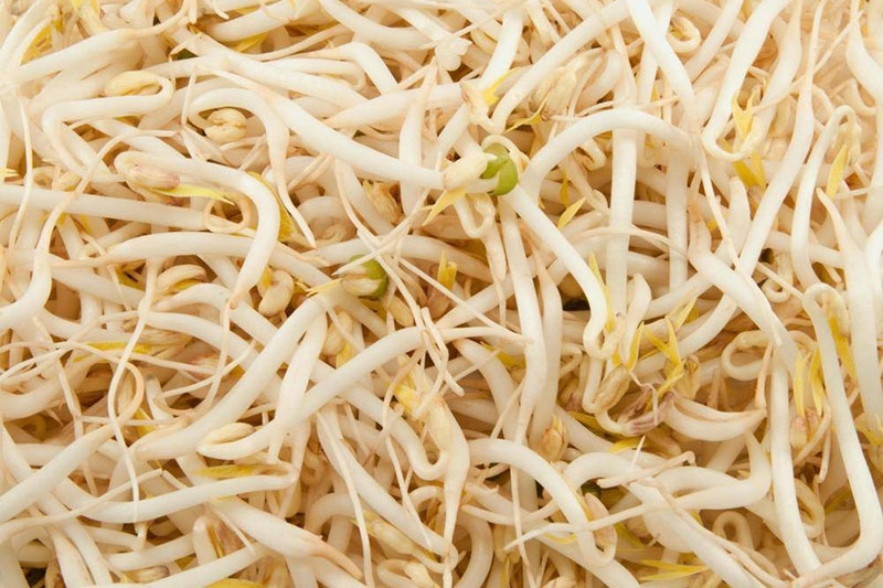 Hướng dẫn cách làm mướp xào giá (hình 3)