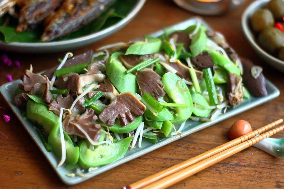 Cách làm mướp xào lòng gà thơm ngon, mềm ngọt, bổ dưỡng cho bữa cơm gia đình