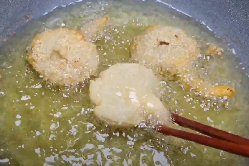 Hướng dẫn cách làm nấm bào ngư chiên giòn (hình 6)