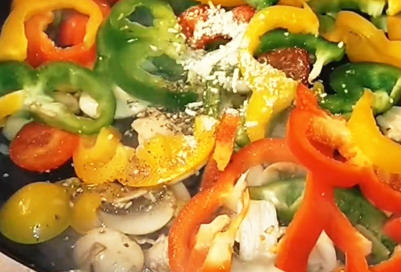 Nấm mỡ xào ớt chuông 5