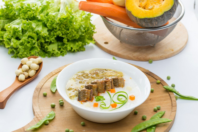 Nấu cháo lươn cho bé kỵ với gì? - hình 1