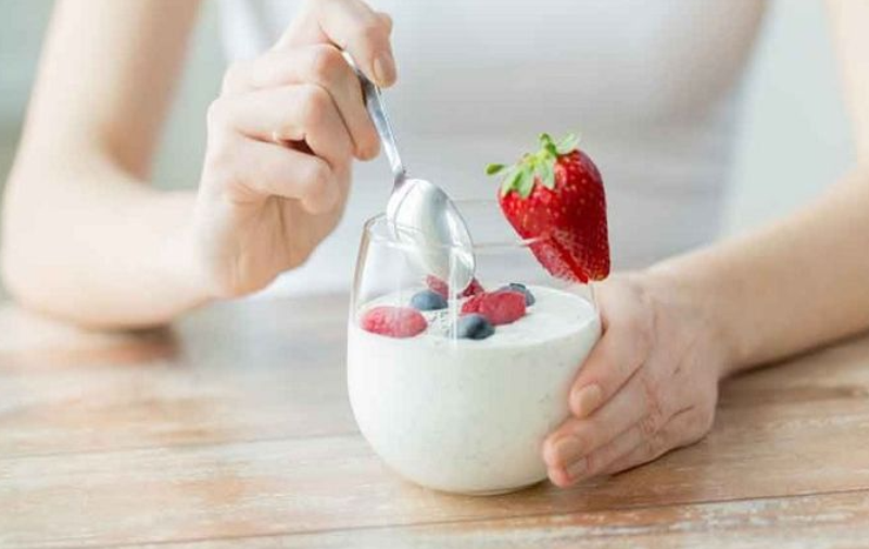 Nên ăn sữa chua khi nào - hình 4