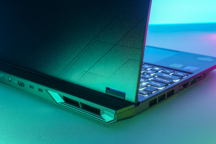 Chọn laptop cho 4 năm đại học: Acer Nitro ProPanel hay Predator? - hình 6