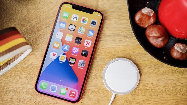 Nên mua 11 Pro Max hay 12 - ảnh 10