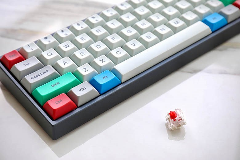 Nên mua bàn phím cơ hay giả cơ 7