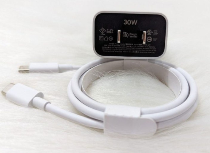 Củ sạc 30 W tạo thêm dư địa công suất cho nhiều thiết bị