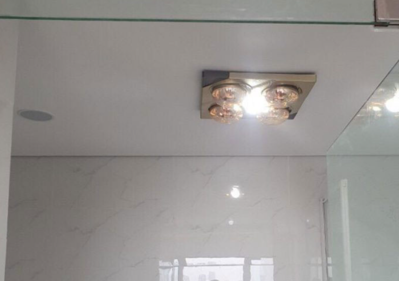 N&ecirc;n mua đ&egrave;n sưởi nh&agrave; tắm 2 hay 3 b&oacute;ng - h&igrave;nh 5