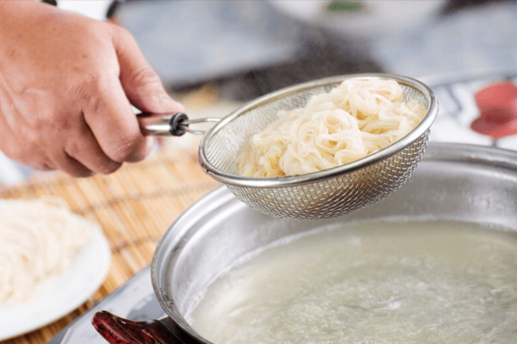 ng&acirc;m m&igrave; nước lạnh 5