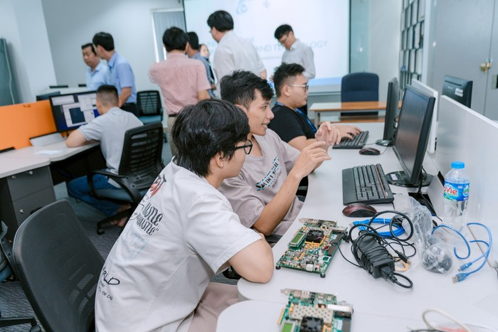 Ngành thiết kế vi mạch ra làm gì 2