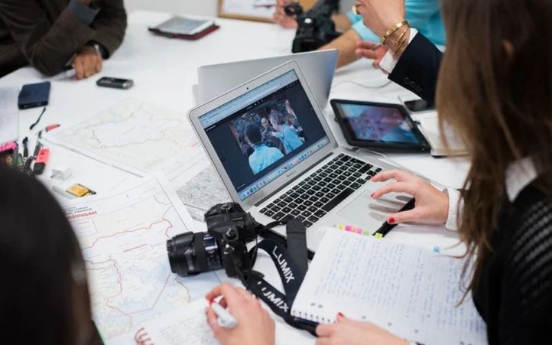 Ngành Truyền thông quốc tế học môn gì