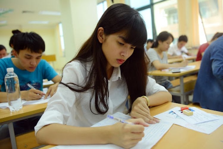 Nghị luận về lòng yêu nước