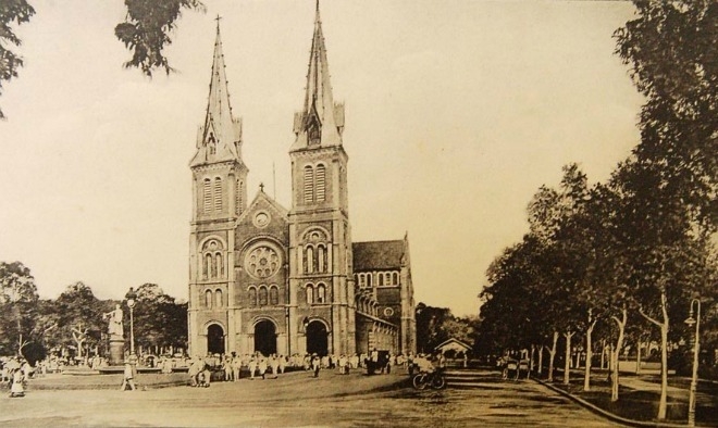 Khám phá Nhà thờ Đức Bà Sài Gòn 3