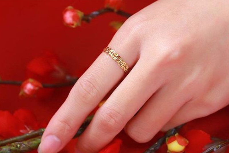 Nhẫn kim tiền là gì? (Hình 7)