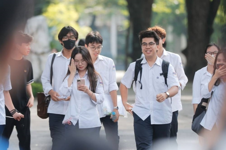 Nhập học trễ có được không 7