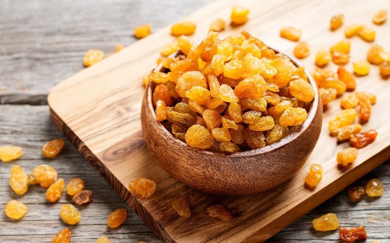 4. Phân tích đối tượng nên và không nên ăn nho khô