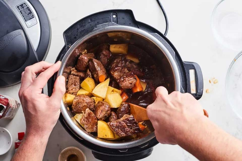 Những món ăn bằng nồi áp suất điện quen thuộc - hình 5