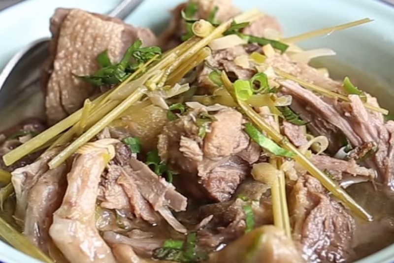 Những món ăn bằng nồi áp suất điện quen thuộc - hình 7