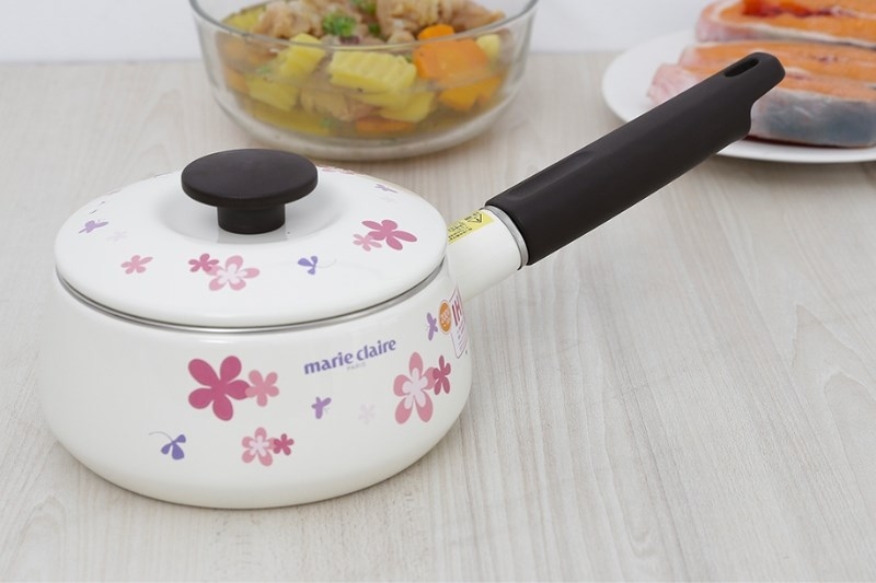 nồi cán dài 7