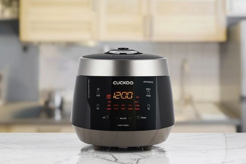 Nồi cơm điện tử Cuckoo 1.8 lít CRP-PK1000S/BKCGVNCV