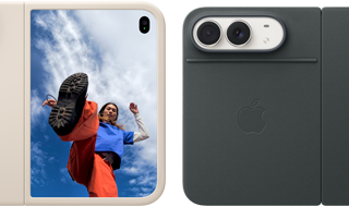 iPhone Duo, màu Trắng Ánh Sao trong Ốp Lưng Silicon màu Be Cát, nằm ngang, mở hoàn toàn theo hướng ngang, camera Dual Fusion ở phía trên bên trái, ốp lưng che phủ vỏ ngoài mặt sau và cạnh ngoài của màn hình phía trước, bên phải hiển thị ảnh chân dung của một người trên màn hình ngoài. iPhone V68, màu Trắng Ánh Sao trong ốp lưng Folio màu Xanh Navy, vỏ ngoài mặt sau với camera sau 48MP Dual Fusion, hai ống kính
