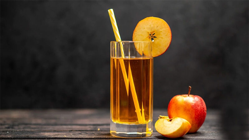 Nước ép táo bao nhiêu calo hình 4