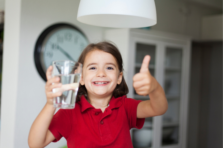 nước ion kiềm có tốt cho trẻ em 3