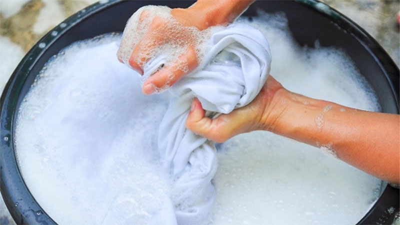Nước từ máy hút ẩm có dùng được không? 7