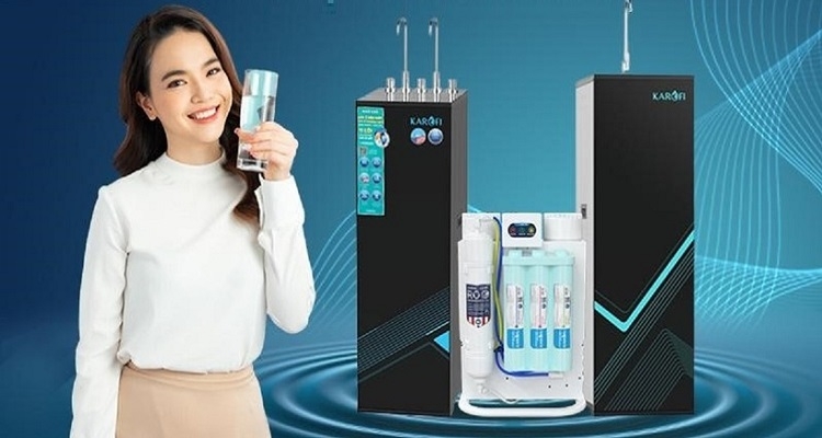 Nước từ m&aacute;y lọc nước Karofi c&oacute; bọt kh&iacute; (H&igrave;nh 6)